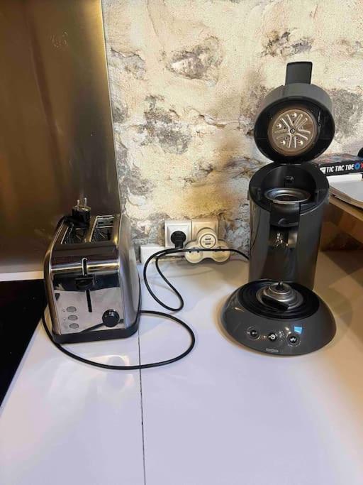 Maison De Charme Dans Le Centre Historique , Wifi Clim 6 Pers Calme Et Confort *